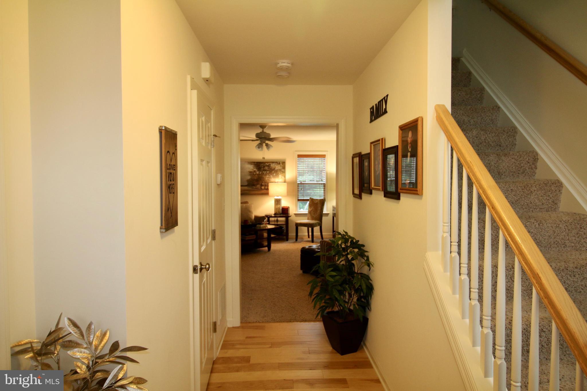 633 Hamaker Road Manheim, PA 17545 - Photo 2 of 30