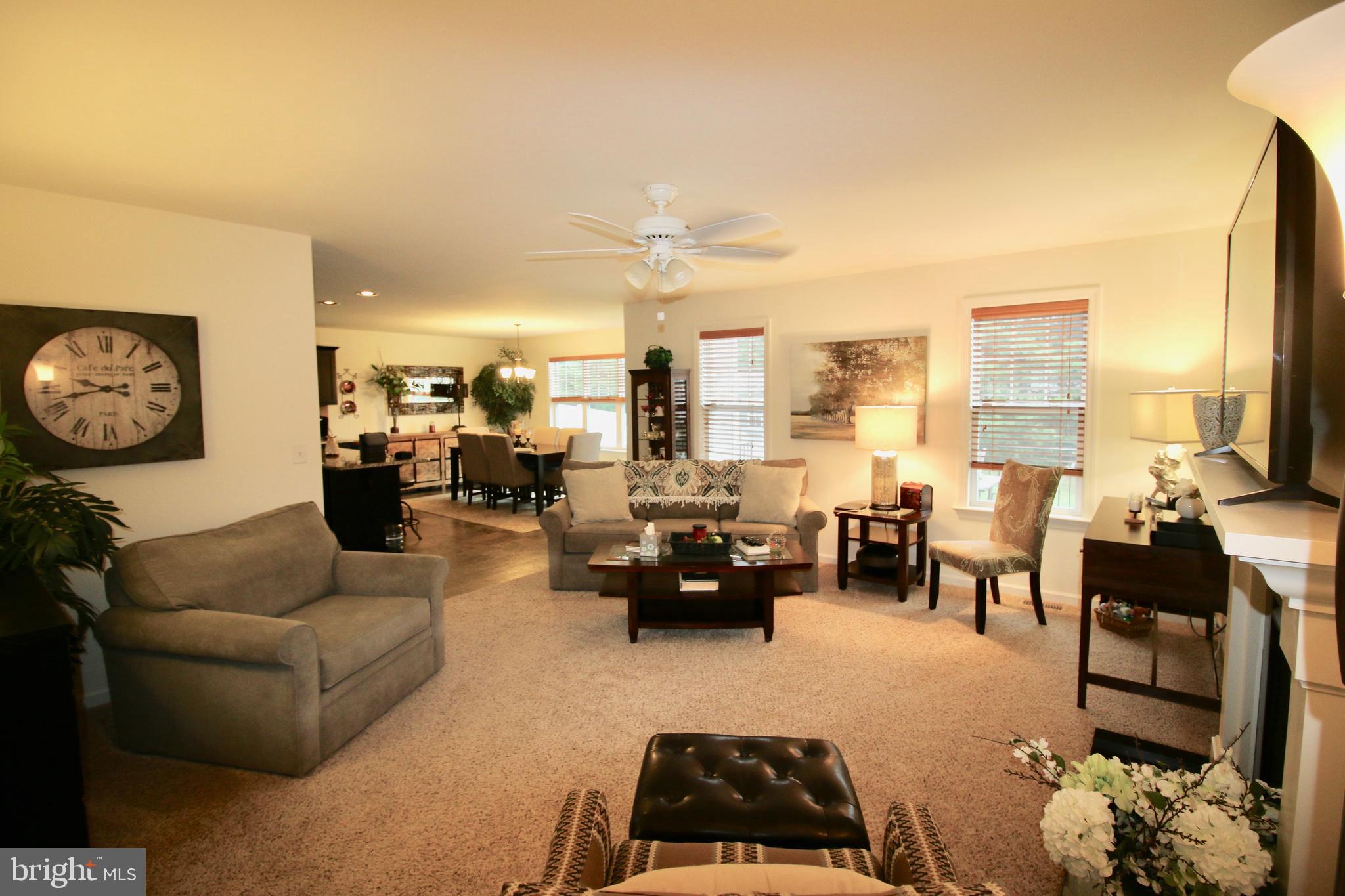 633 Hamaker Road Manheim, PA 17545 - Photo 3 of 30
