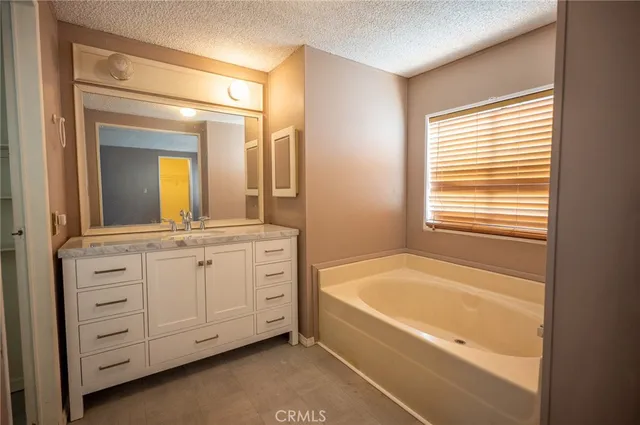 $202,000 | 1630 Barranca Avenue, Unit 39, Glendora, CA 91740