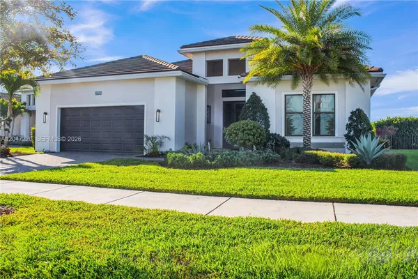 $975,000 | 15750 Longboat Key Drive, Westlake, FL 33470