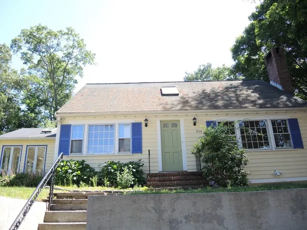 $4,800 | 755 Central Avenue, Needham, MA 02494