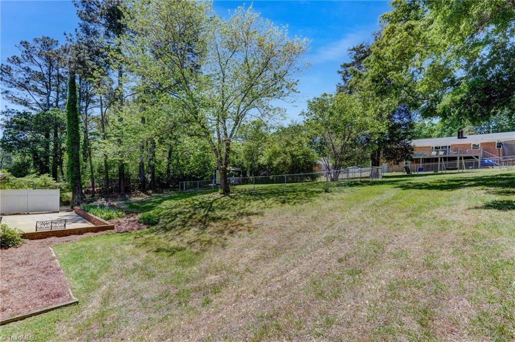 1656 Arrow Wood Road Asheboro, NC 27205 - Photo 23 of 32 View of backyard!