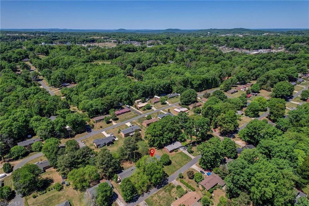 1656 Arrow Wood Road Asheboro, NC 27205 - Photo 28 of 32 Nice tree lined streets to walk the neighborhood!