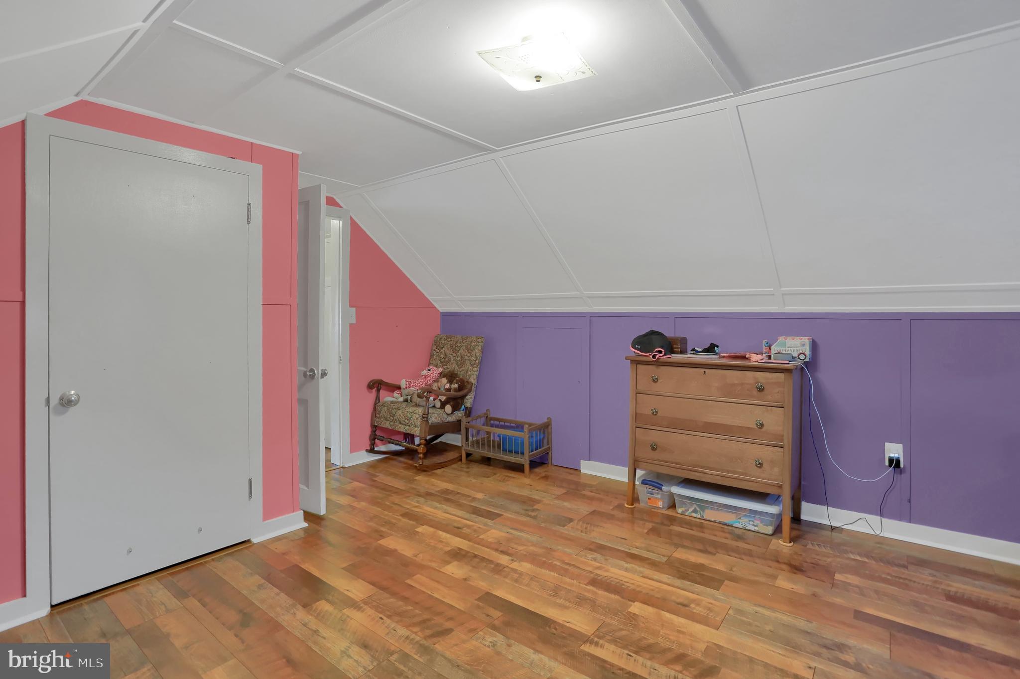 312 Edgewood Road York, PA 17402 - Photo 27 of 34 Gallery Image 27