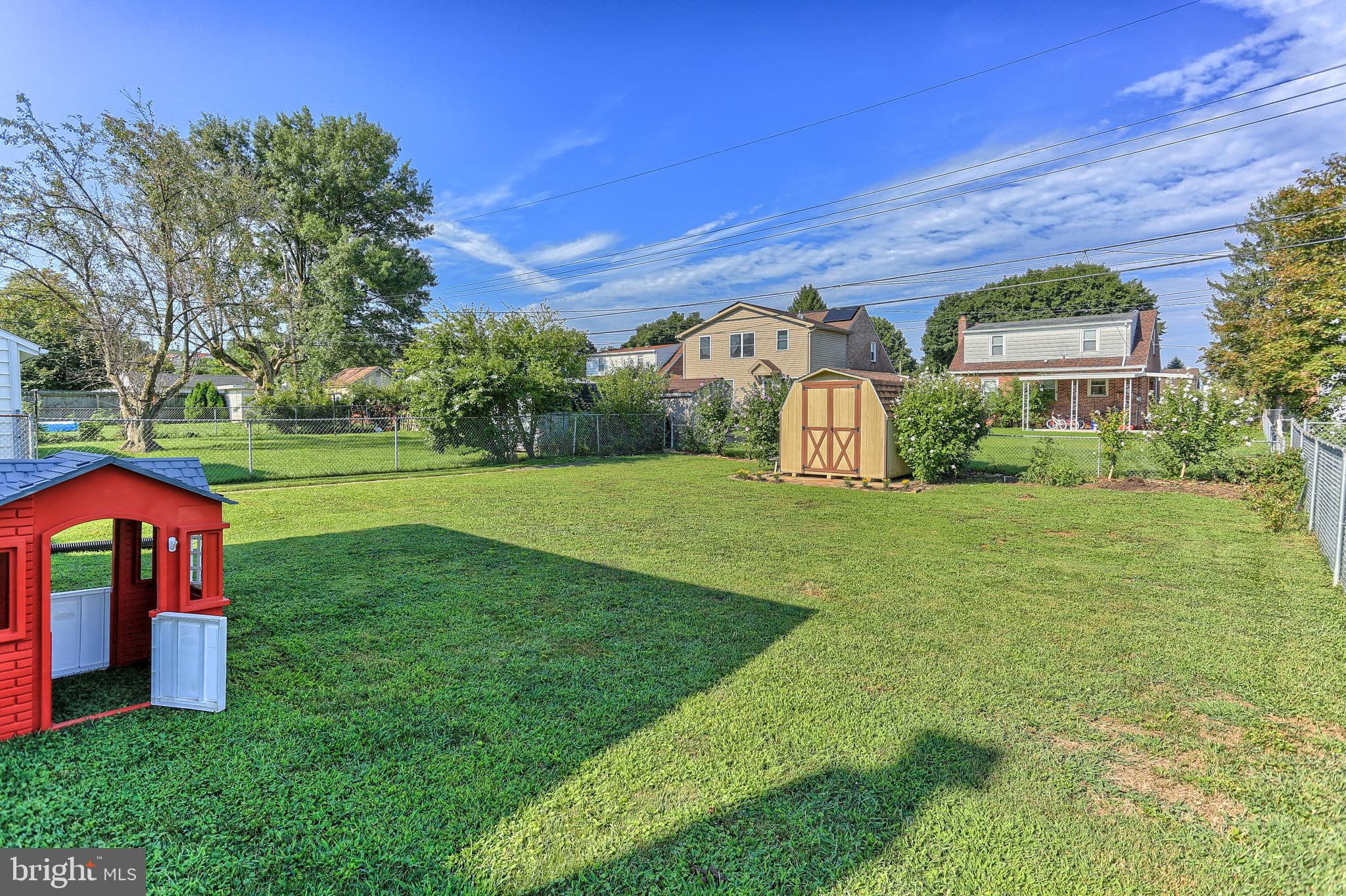 312 Edgewood Road York, PA 17402 - Photo 30 of 34 Gallery Image 30