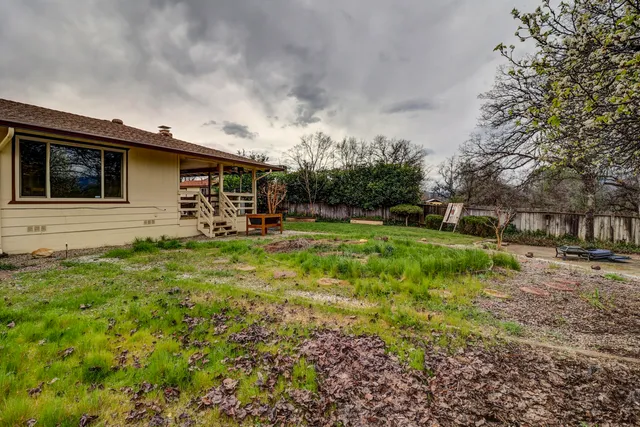 $395,000 | 750 Oleta Drive, Redding, CA 96003