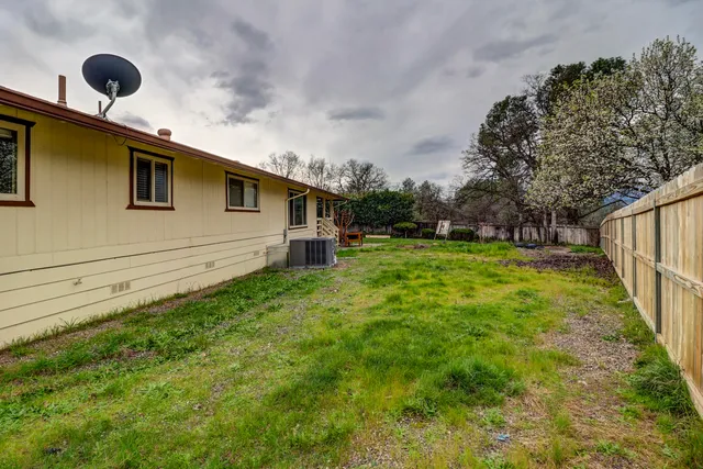 $395,000 | 750 Oleta Drive, Redding, CA 96003