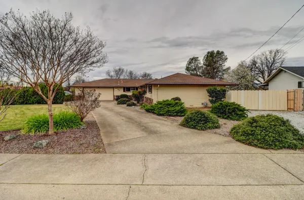 $395,000 | 750 Oleta Drive, Redding, CA 96003