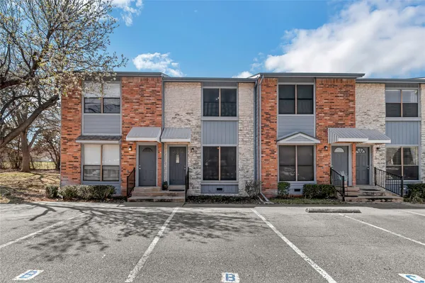 $180,000 | 3008 Whisper Oaks Lane, Unit B, Georgetown, TX 78628