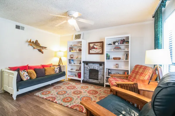 $180,000 | 3008 Whisper Oaks Lane, Unit B, Georgetown, TX 78628