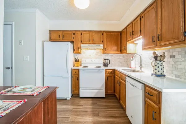 $180,000 | 3008 Whisper Oaks Lane, Unit B, Georgetown, TX 78628