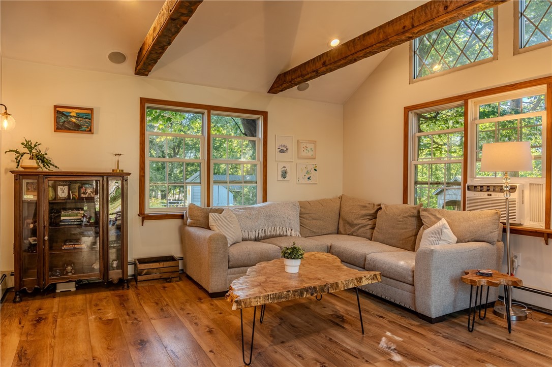 726 Washington Street Coventry, RI 02816 - Photo 11 of 45