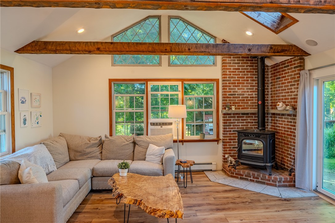 726 Washington Street Coventry, RI 02816 - Photo 12 of 45