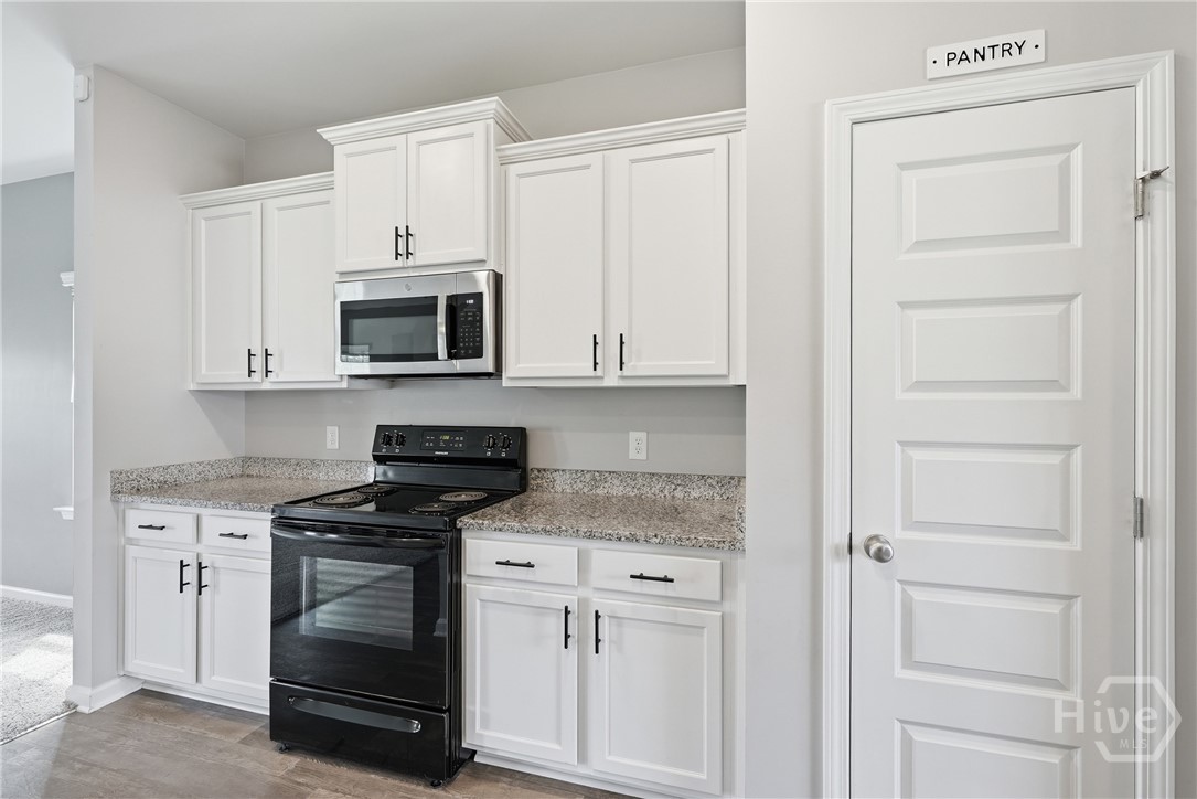 175 Vale Loop Savannah, GA 31405 - Photo 10 of 28 Gallery Image 10