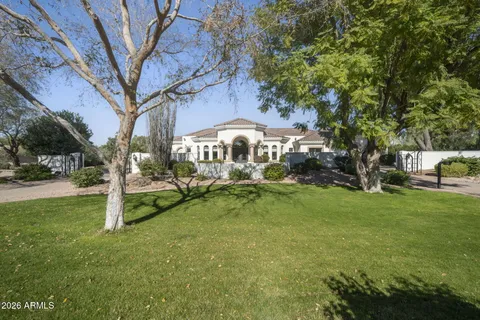 $4,800,000 | 7100 East Berneil Drive, Paradise Valley, AZ 85253