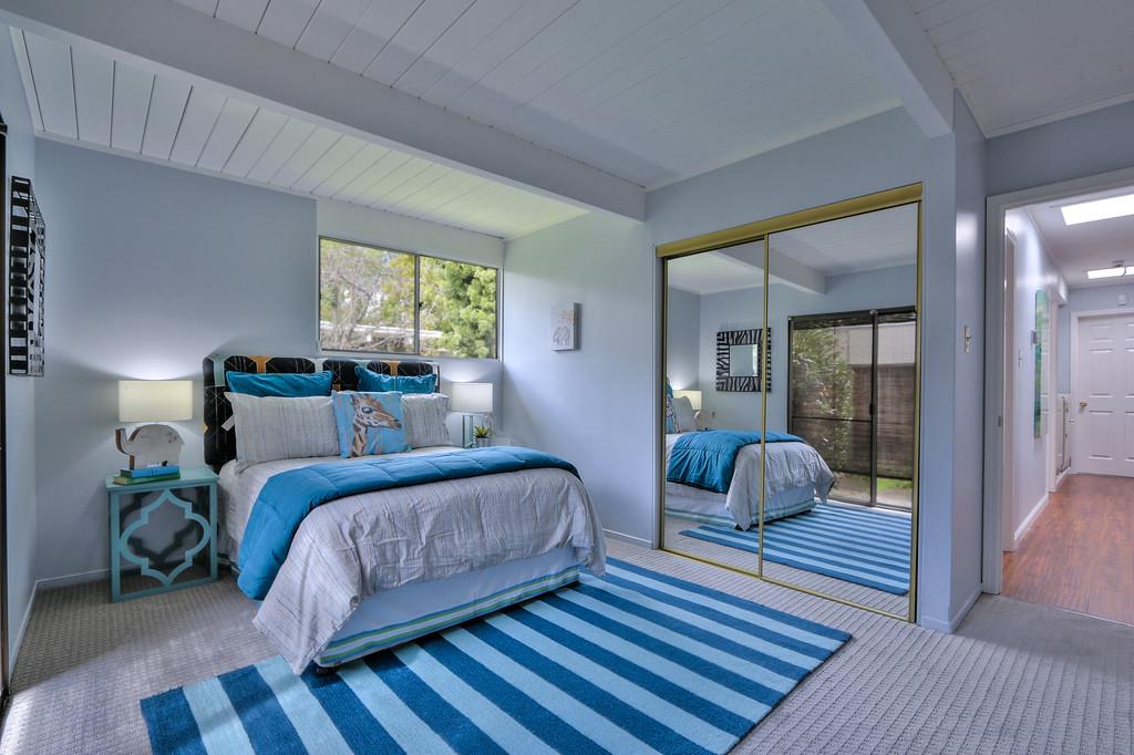 3436 Greer Road Palo Alto, CA 94303 - Photo 18 of 28 Gallery Image 18