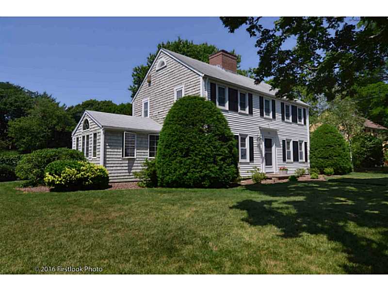 77 Westfield Road Warwick, RI 02888 - Photo 1 of 25 Exterior Front.