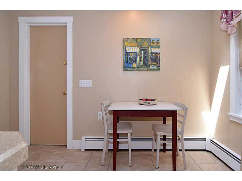77 Westfield Road Warwick, RI 02888 - Photo 8 of 25 Dining Area.