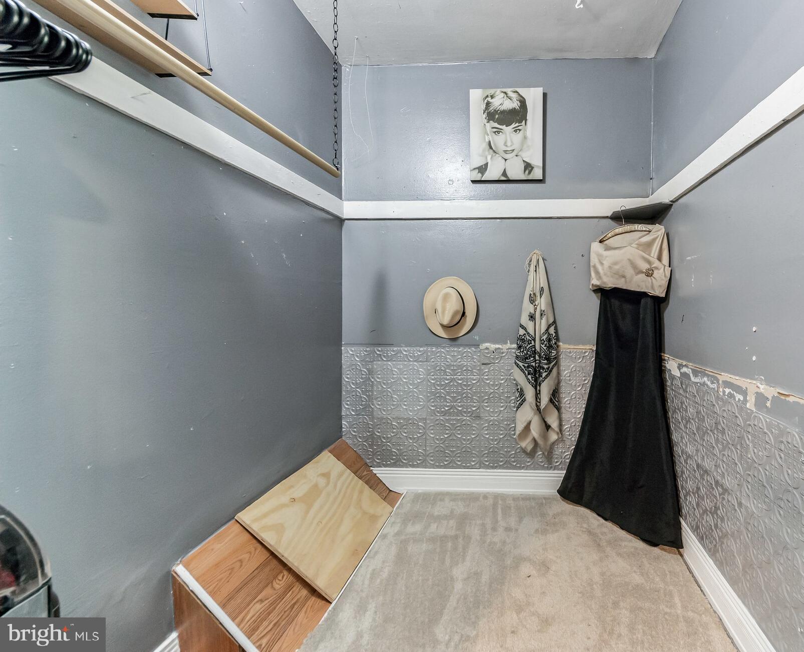 1155 York Rd., Unit J10 Warminster, PA 18974 - Photo 11 of 20 Walk-in Closet