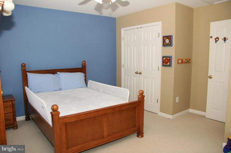 7513 Stream Crossing Road Baltimore, MD 21209 - Photo 5 of 11 Bedroom #2