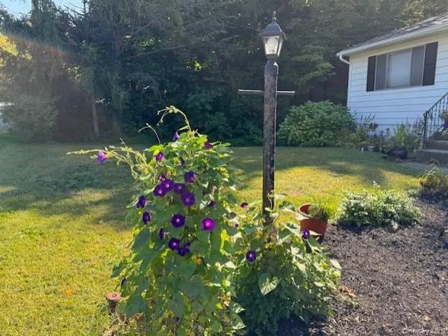 $300,000 | 3 River Road, Hyde Park, NY 12538