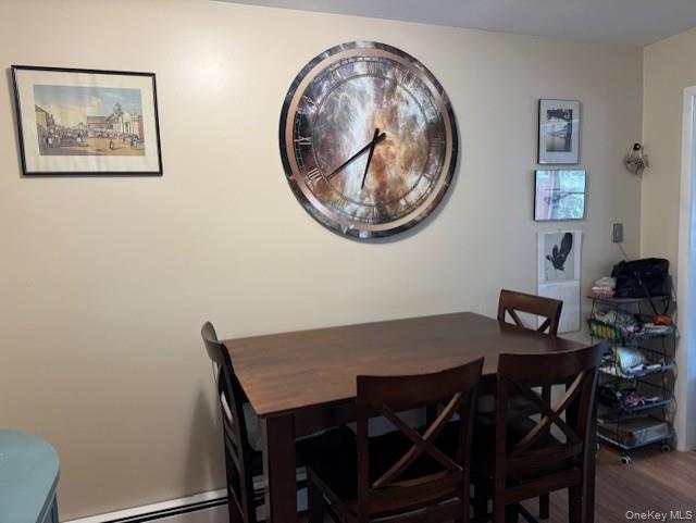 3 River Road Hyde Park, NY 12538 - Photo 5 of 10 Eat in Kitchen dining area
