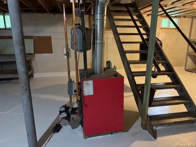 $300,000 | 3 River Road, Hyde Park, NY 12538