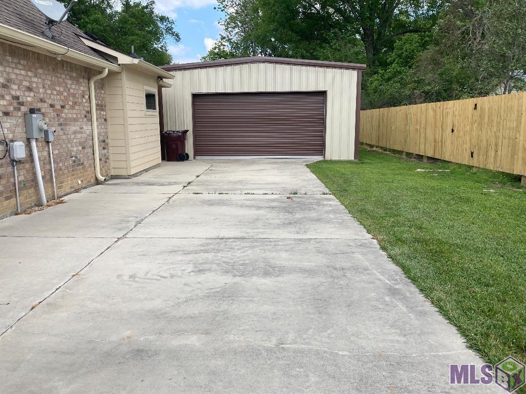 29870 South Range Road Livingston, LA 70754 - Photo 9 of 10