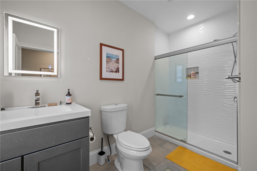 12 University Avenue Providence, RI 02906 - Photo 16 of 44