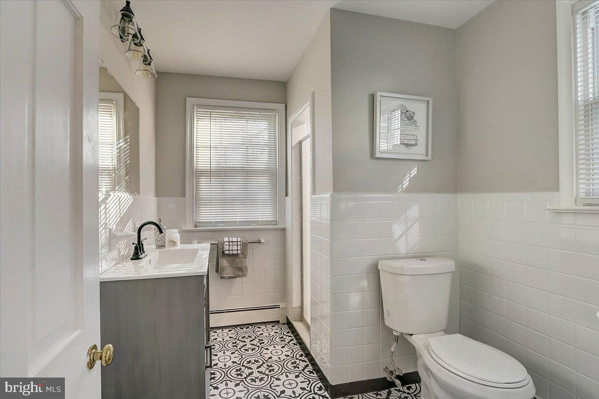 1220 Red Rambler Road Jenkintown, PA 19046 - Photo 31 of 65 First Floor Full Bathroom