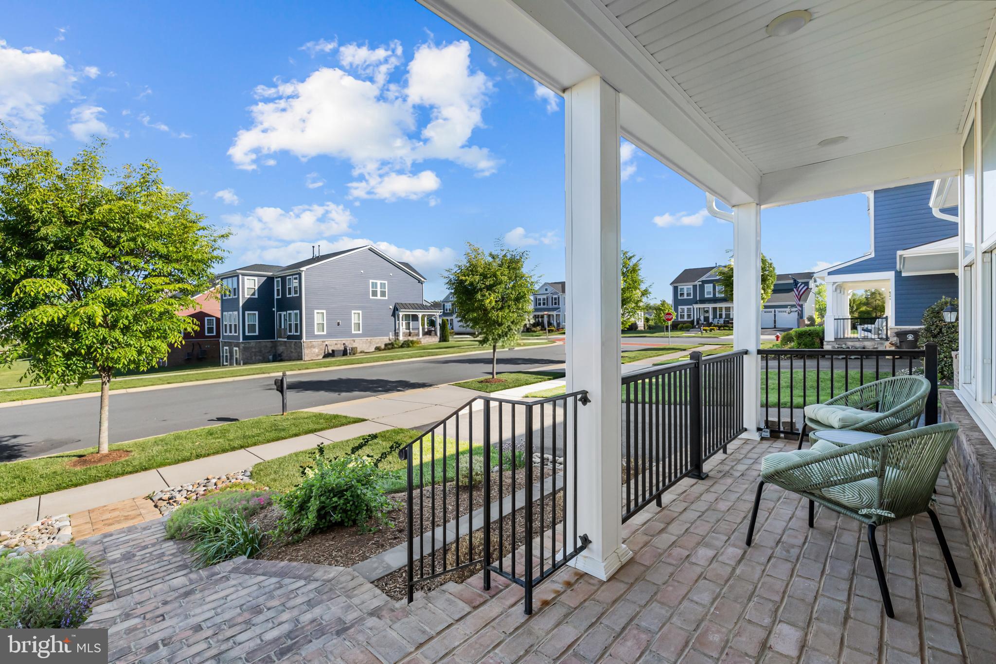1122 Laconian Street Southeast Leesburg, VA 20175 - Photo 4 of 54