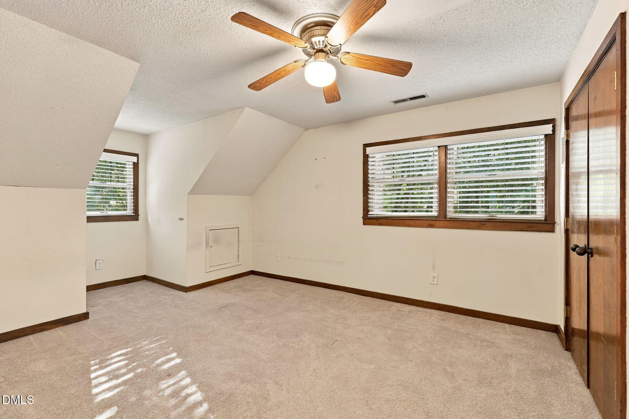 3511 Hawk Ridge Road Hillsborough, NC 27278 - Photo 21 of 39 pic25