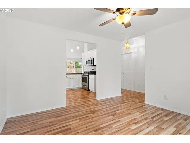 $419,900 | 1237 South 7th Street, Independence, OR 97351