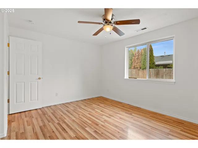 $419,900 | 1237 South 7th Street, Independence, OR 97351