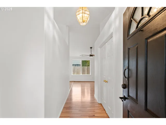 $419,900 | 1237 South 7th Street, Independence, OR 97351