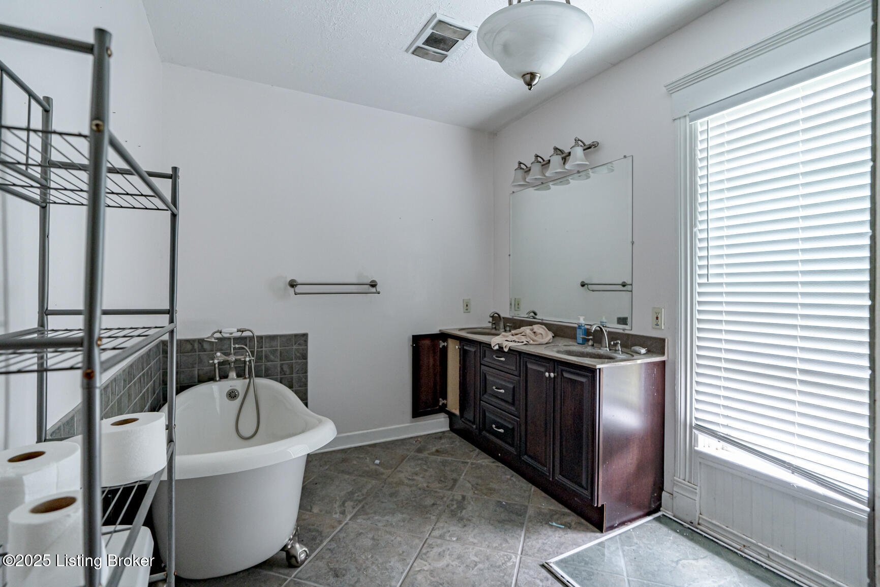 2550 Nelsonville Road Boston, KY 40107 - Photo 15 of 52 DSC03862