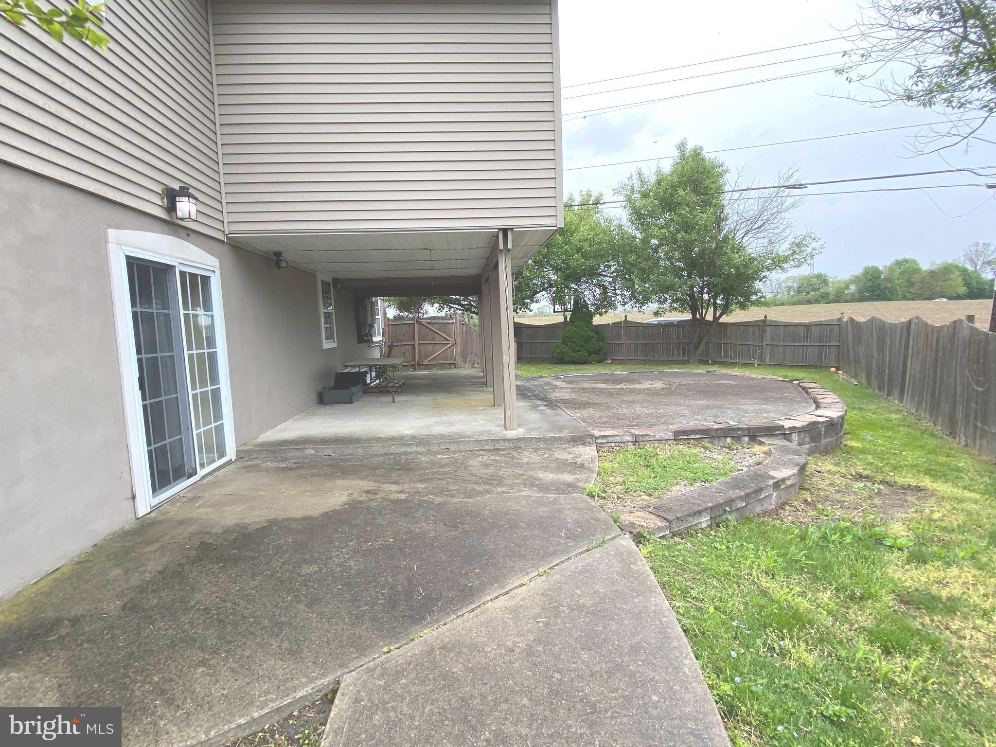 394 Croshaw Road, Unit A Wrightstown, NJ 08562 - Photo 7 of 37 Outdoor Fenced Area