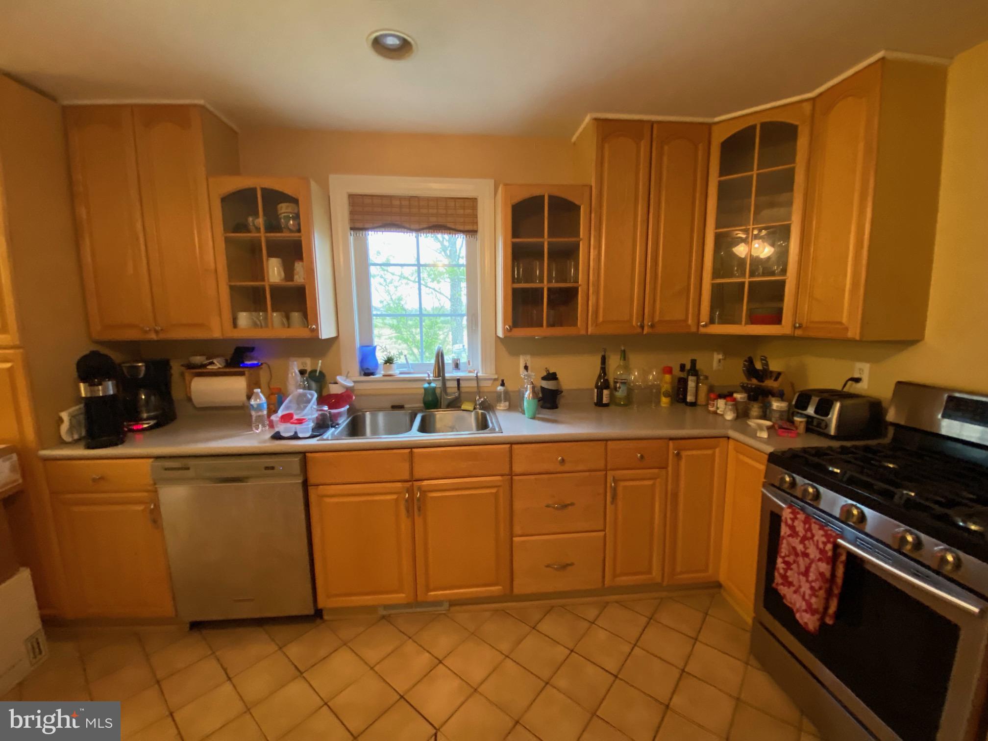 394 Croshaw Road, Unit A Wrightstown, NJ 08562 - Photo 10 of 37