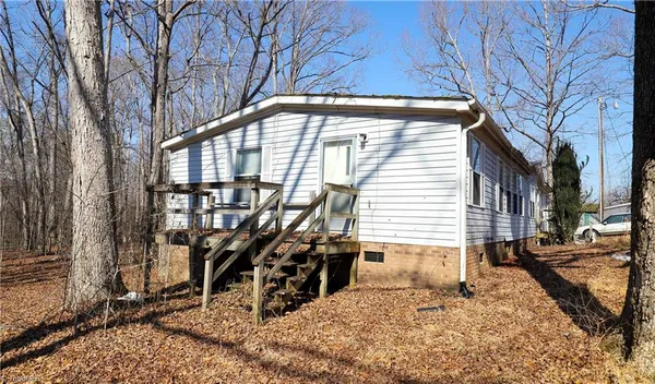 $404,900 | 2669 Wagon Trail Road, Pfafftown, NC 27040