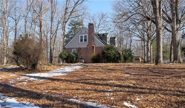 $404,900 | 2669 Wagon Trail Road, Pfafftown, NC 27040