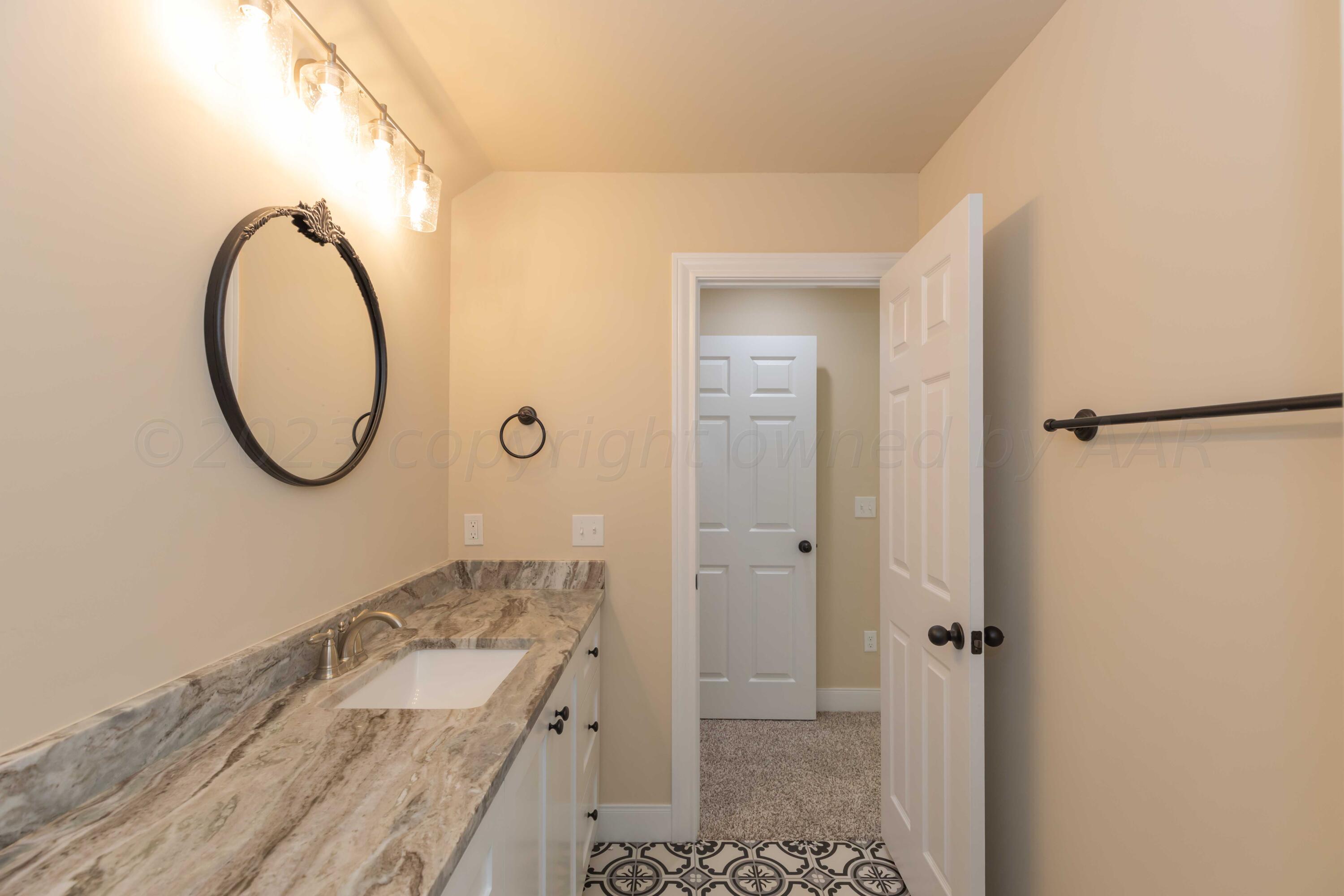 6104 Bay Ridge Amarillo, TX 79119 - Photo 10 of 48 BATHROOM 3 VIEW 3