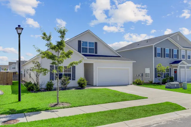$390,000 | 134 Percheron Drive, Summerville, SC 29486