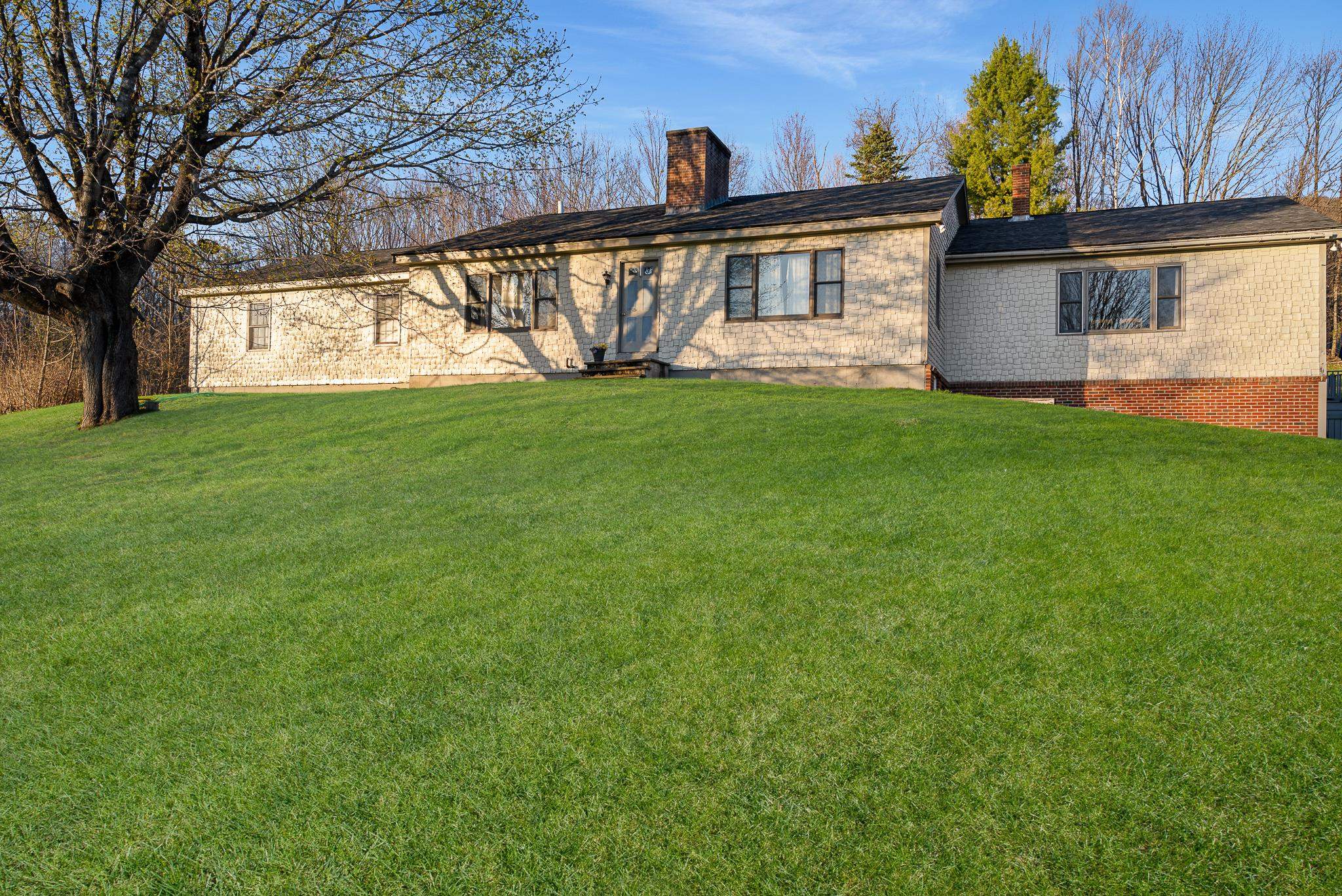 68 Rowell Road Lancaster, NH 03584 - Photo 4 of 59