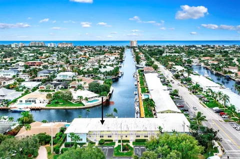 $329,000 | 2301 Northeast 36th Street, Unit 202, Lighthouse Point, FL 33064