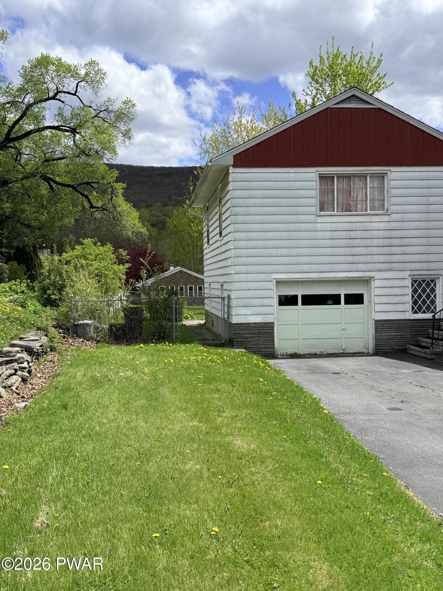 700 Layton Road Clarks Summit, PA 18411 - Photo 3 of 21 IMG_6652