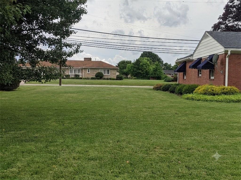 2740 Brodhead Road Aliquippa, PA 15001 - Photo 5 of 49