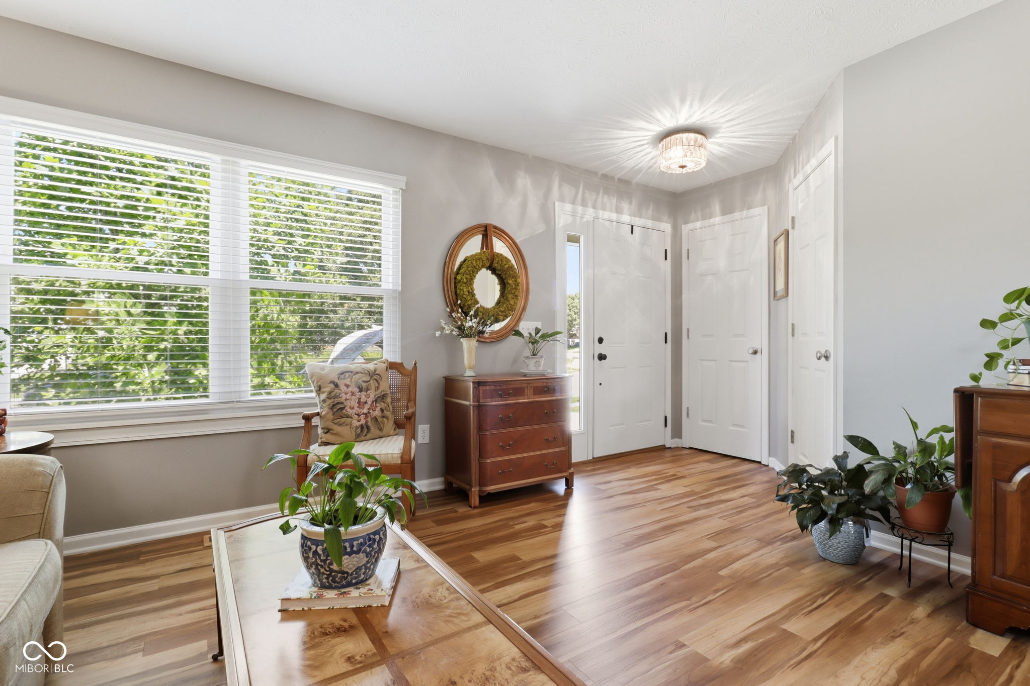 13931 Wakefield Place Fishers, IN 46038 - Photo 5 of 74