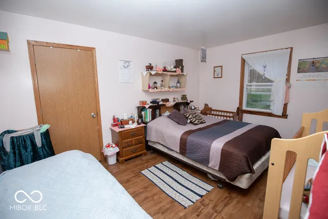 $283,900 | 6255 East County Road 850 North, North Vernon, IN 47265