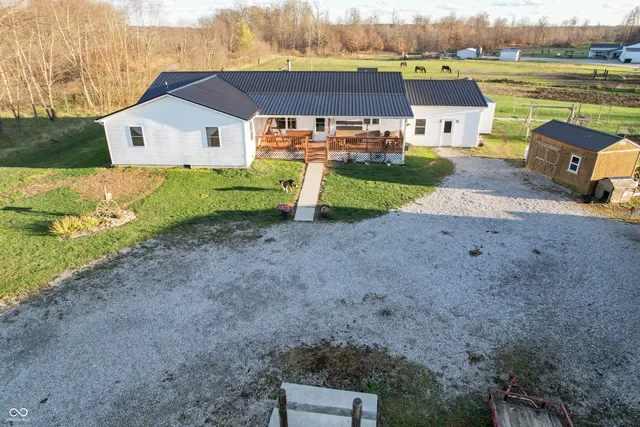 $283,900 | 6255 East County Road 850 North, North Vernon, IN 47265