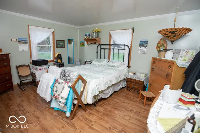 $283,900 | 6255 East County Road 850 North, North Vernon, IN 47265